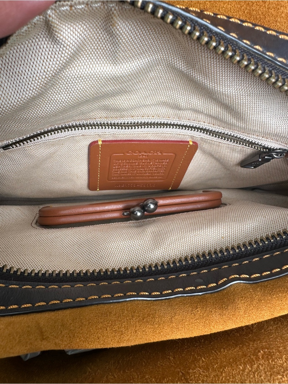 Coach Rogue 30 Whipstitch - Picture 12 of 13